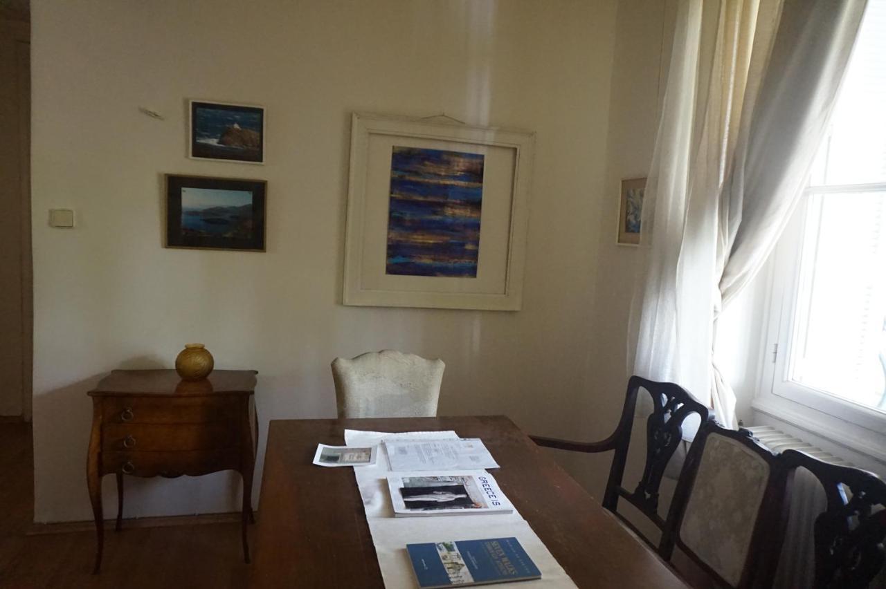Independent Entrance Apt - 130M2 - Garden - Private Parking Apartment Athens Exterior photo